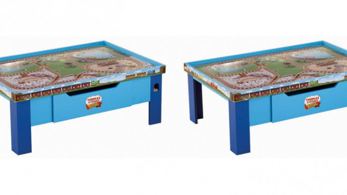 thomas and friends play table