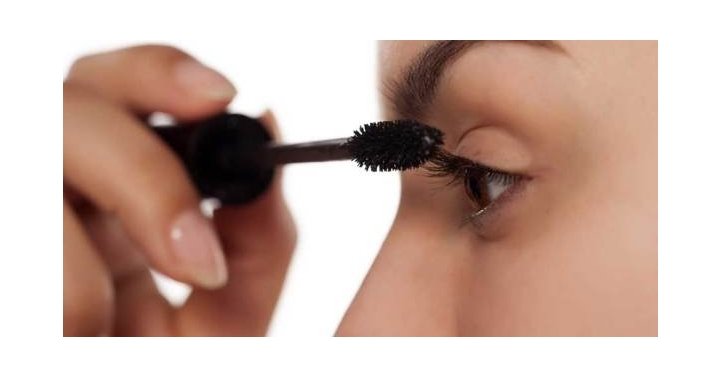 All Natural DIY Mascara!!