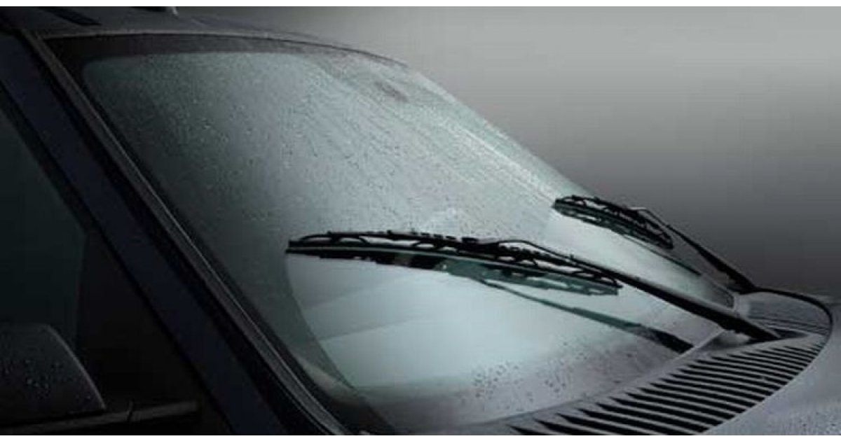 free-wiper-blades-with-oil-change-mr-lube